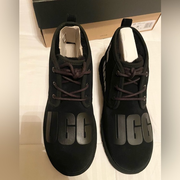 Ugg neumel boots - Picture 3 of 10